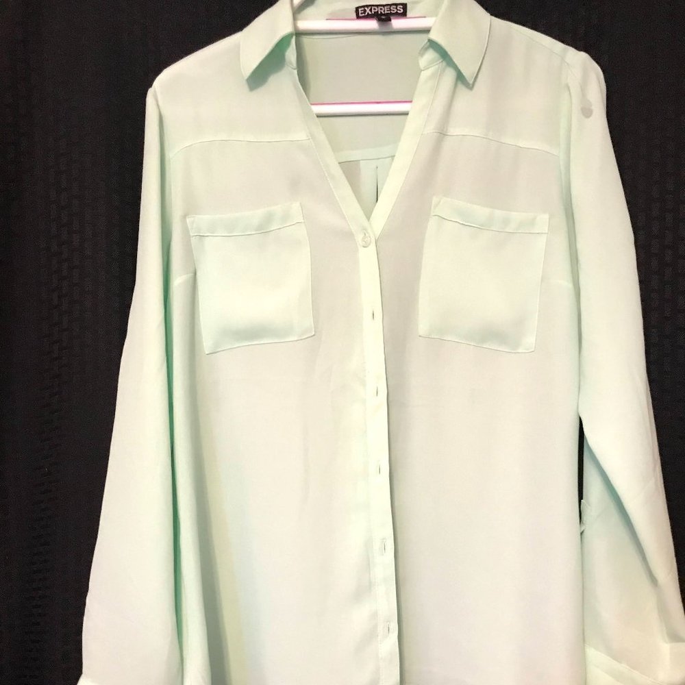 Express mint green flowy button down top